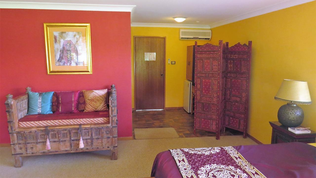 Gumtree On Gillies Bed And Breakfast Yungaburra Exterior photo